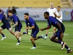 阿扎伦卡在美国队比赛中出色发挥，领先优势明显引发热议！的简单介绍